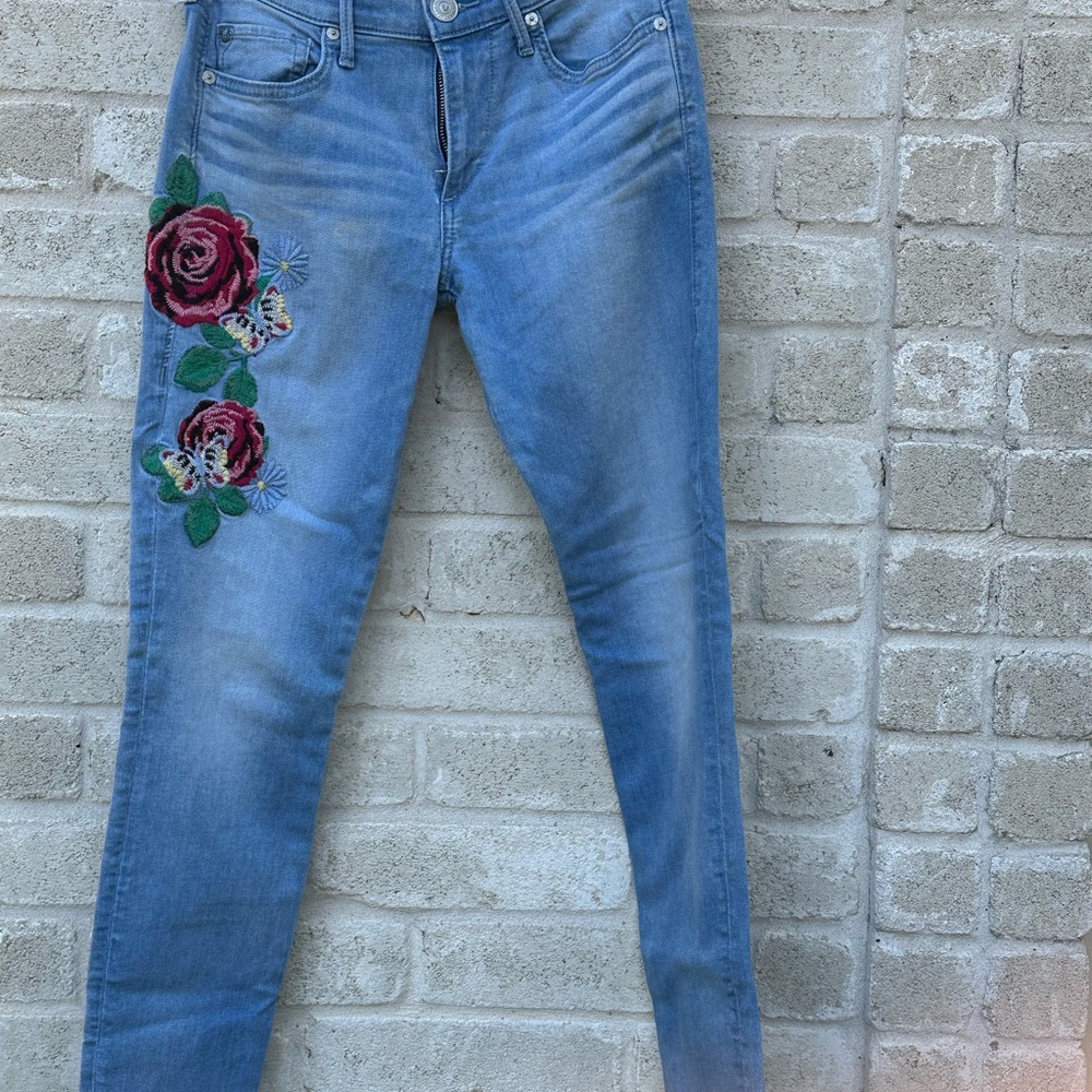 True Religion Skinny Jeans Blue and Red with Floral Embroidery